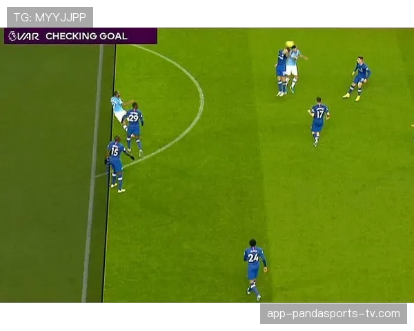 VAR规则中的关键判罚流程及其在比赛中的实际应用解析